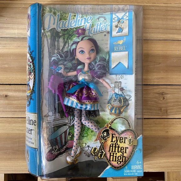 Ever After High Madeline Hatter Doll - Picture 1 of 2